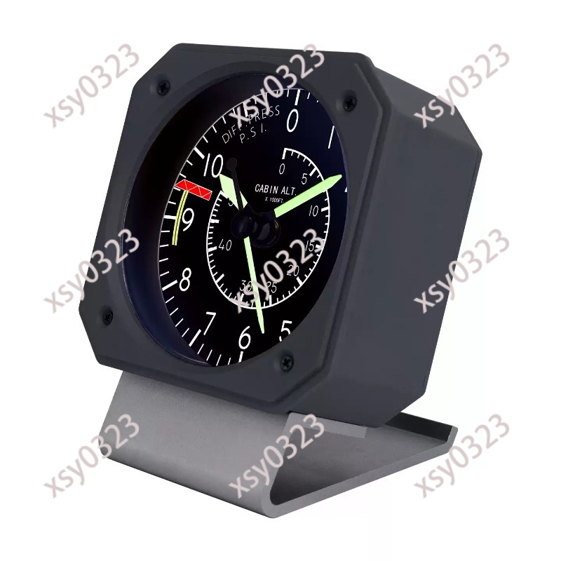 Home Decor Simulator - Boeing Metal Aviation Style Desk Clock